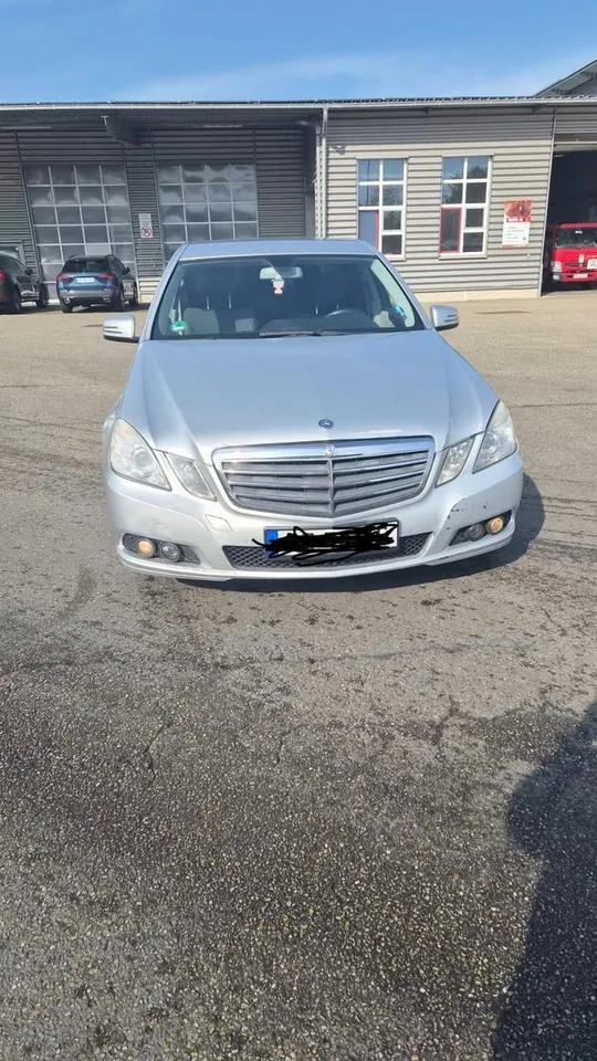 Mercedes-Benz E 220 Cdi