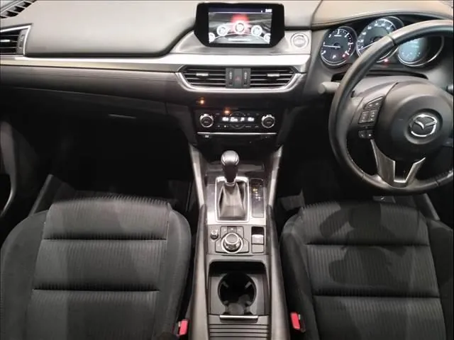 Mitsubishi Atenza Sedan 2015 photo 3