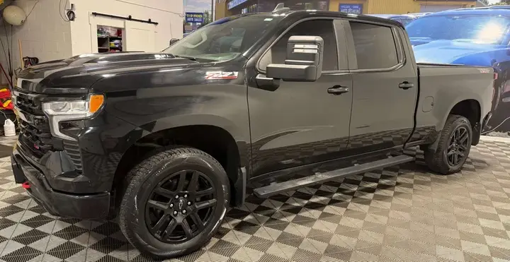 Chevrolet Silverado 1500 2022 photo 2