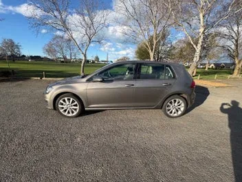 Volkswagen Golf 2014 photo 2