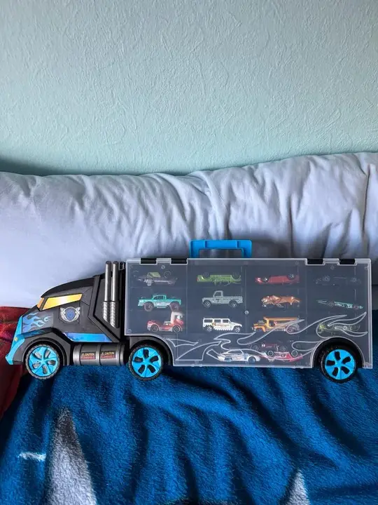 Hot Wheels Truck