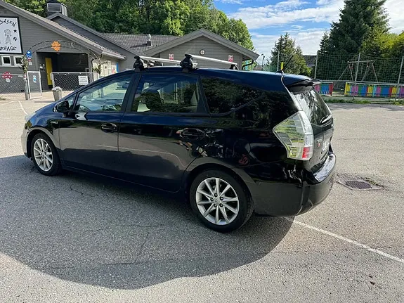 Toyota Prius 2012 photo 4