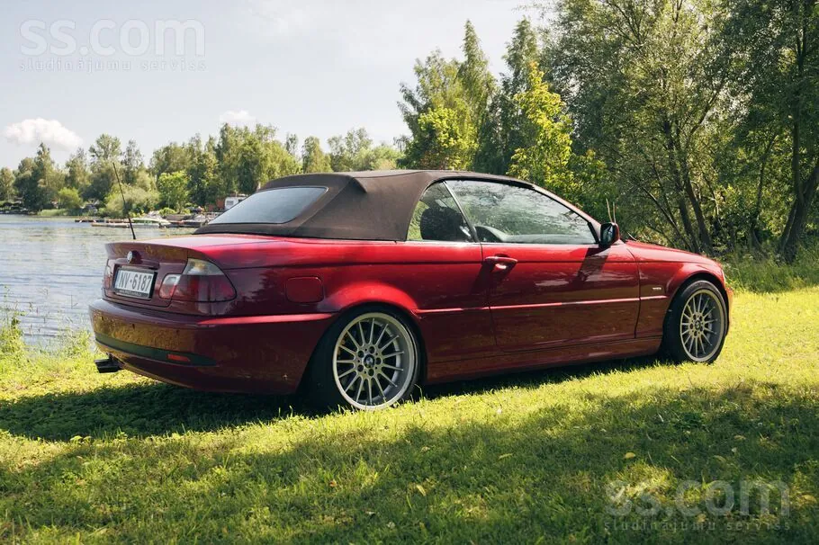 BMW 330 2000 photo 2