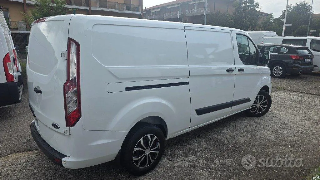 Ford Transit Custom 2021 photo 2