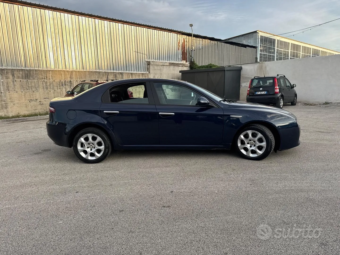 Alfa Romeo 159 2007 photo 4