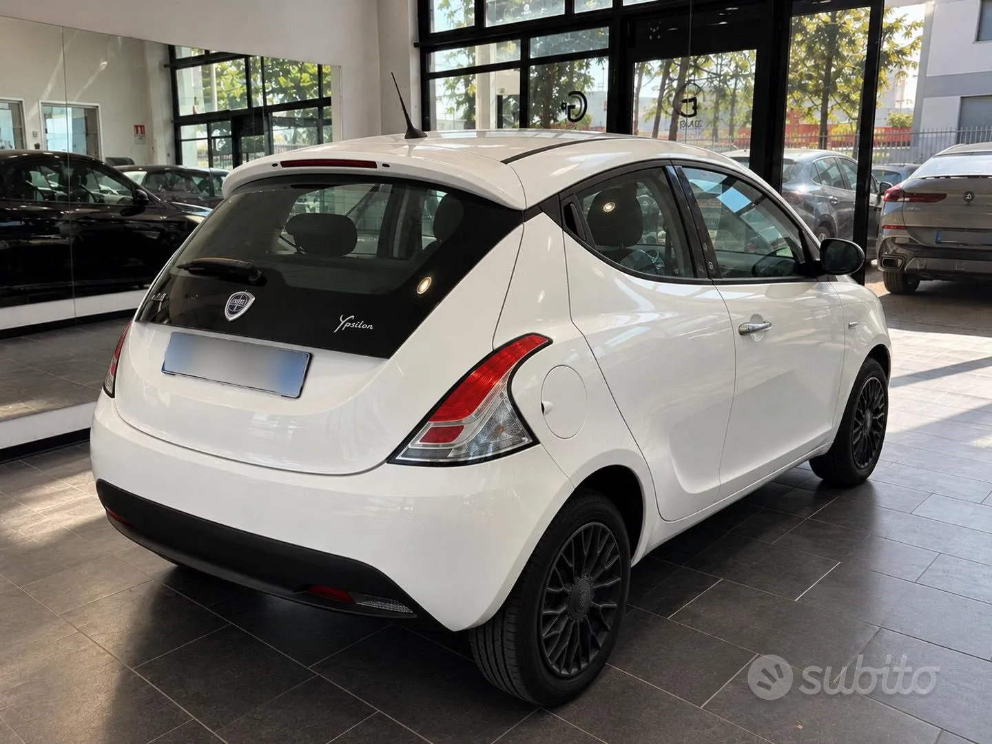 Lancia Ypsilon 2023 photo 4