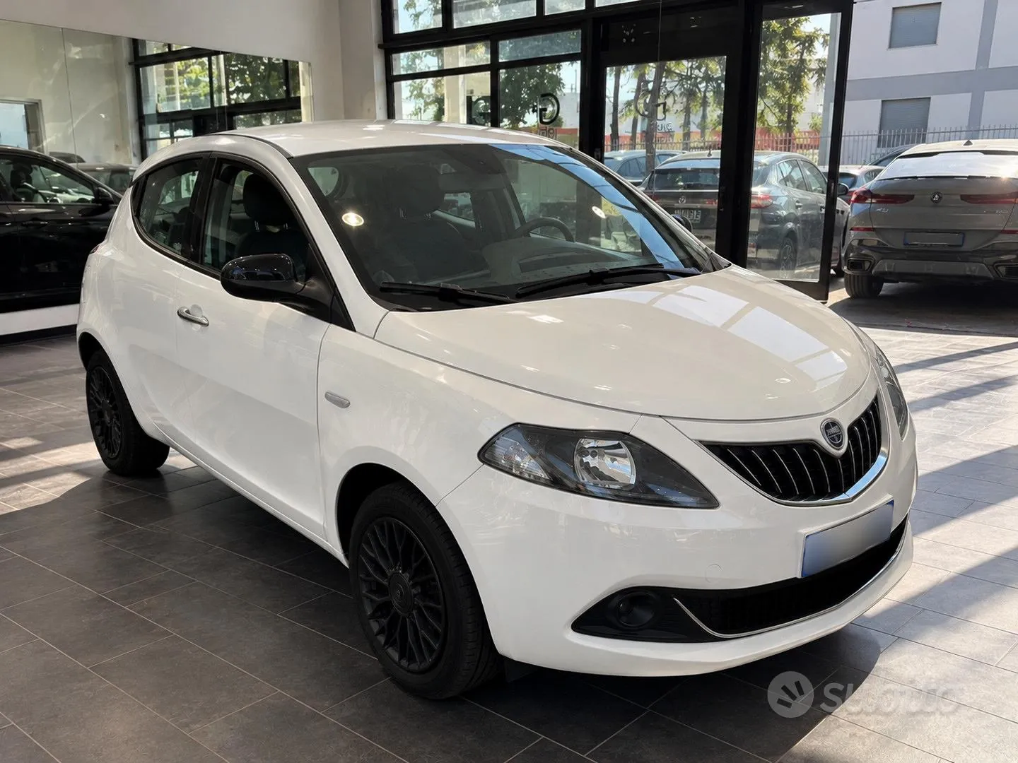 Lancia Ypsilon 2023 photo 2