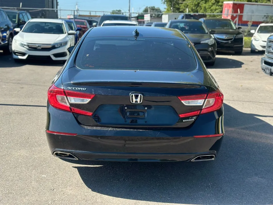 Honda Accord 2018 photo 3