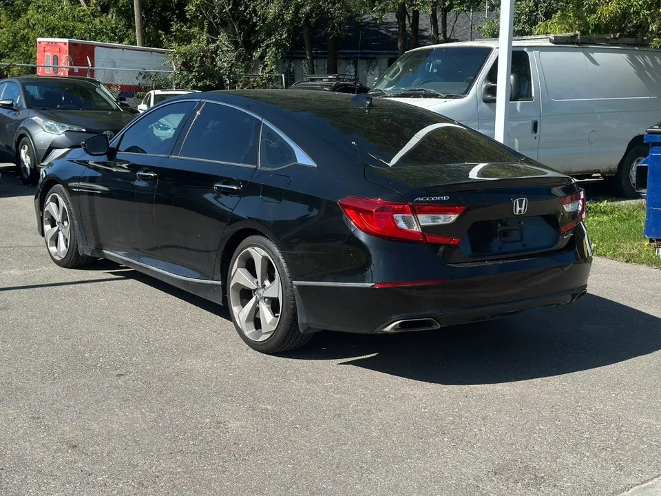 Honda Accord 2018 photo 5