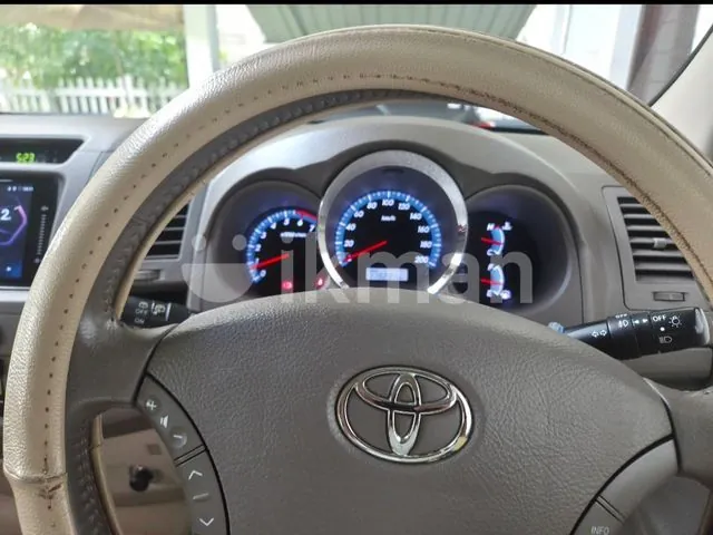 Toyota Fortuner 2006 photo 5