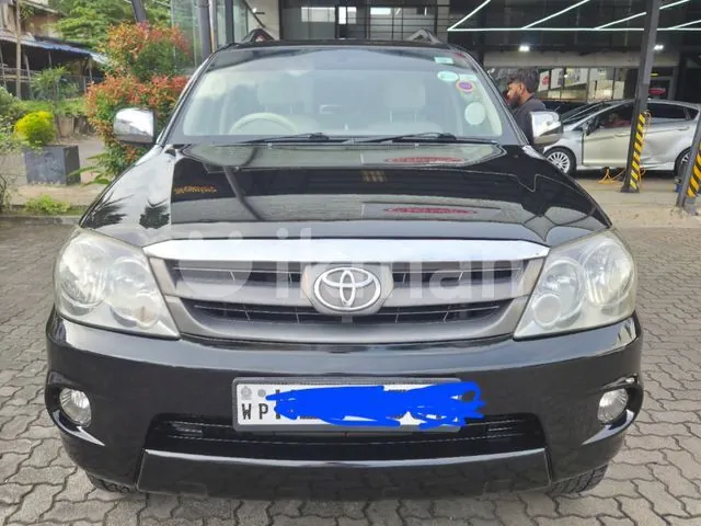 Toyota Fortuner 2006 photo 4