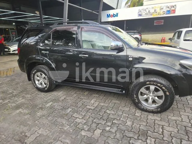 Toyota Fortuner 2006 photo 3