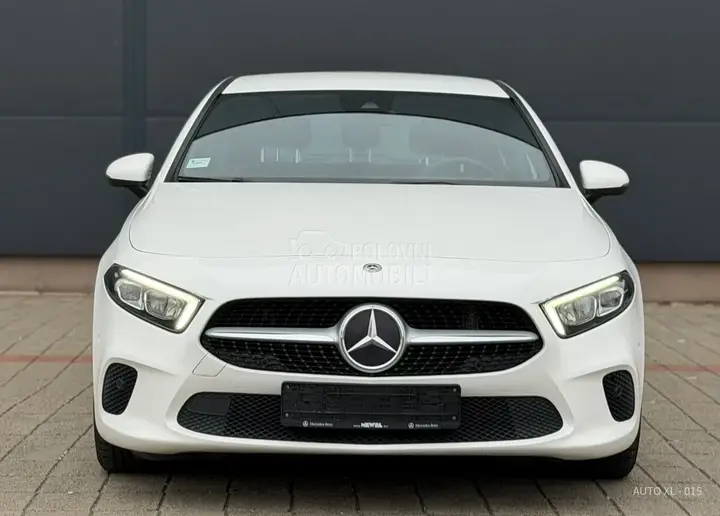 Mercedes-Benz A 180 2019 photo 2