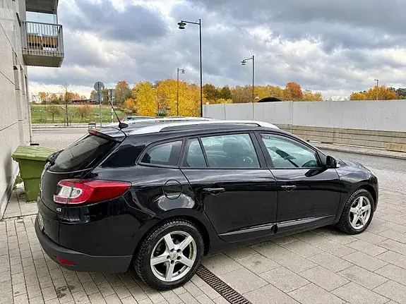 Renault Megane 2010 photo 3