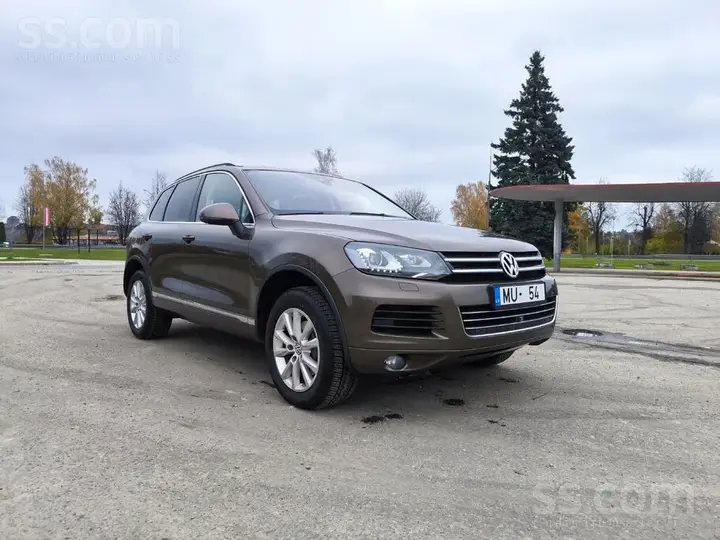 Volkswagen Touareg 2011 photo 2