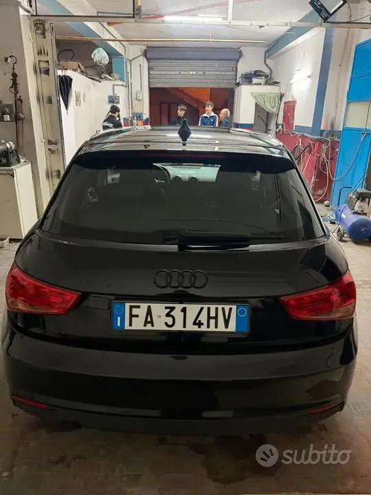 Audi A1 2015 photo 2