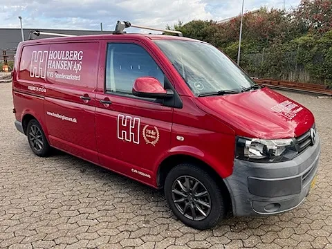 Volkswagen Transporter 2011 photo 2