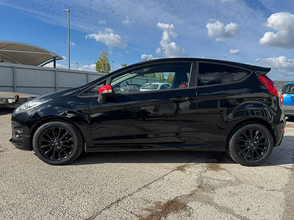 Ford Fiesta 2016 photo 3