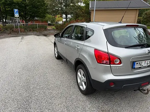 Nissan Qashqai 2008 photo 4
