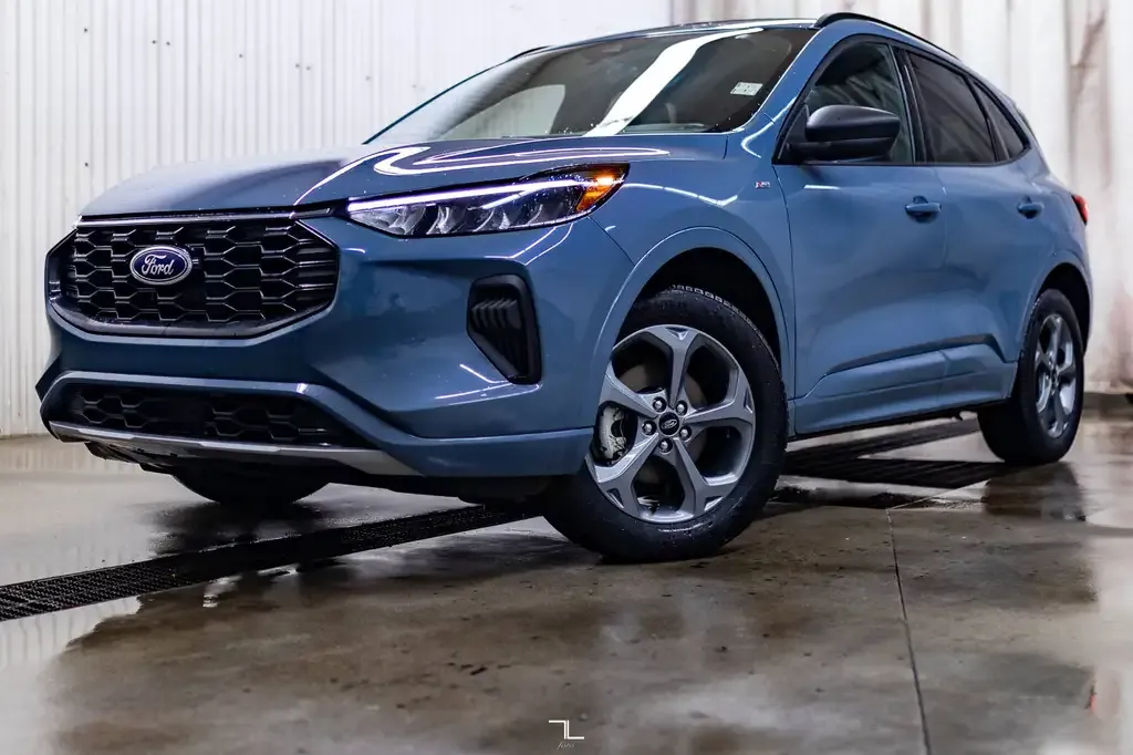 Ford Escape 2023 photo 4
