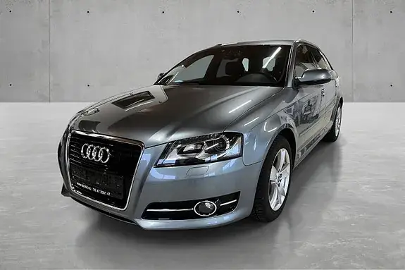 Audi A3 2012 photo 2