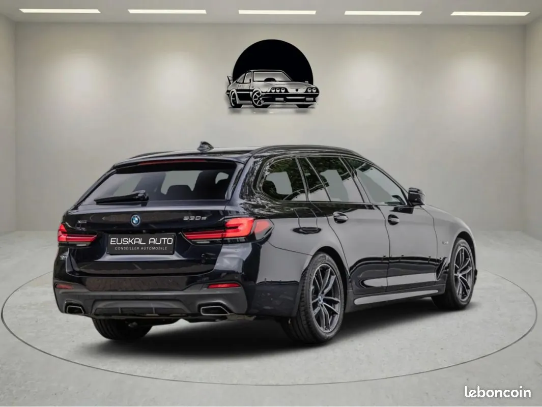 BMW Série 5 2022 photo 4