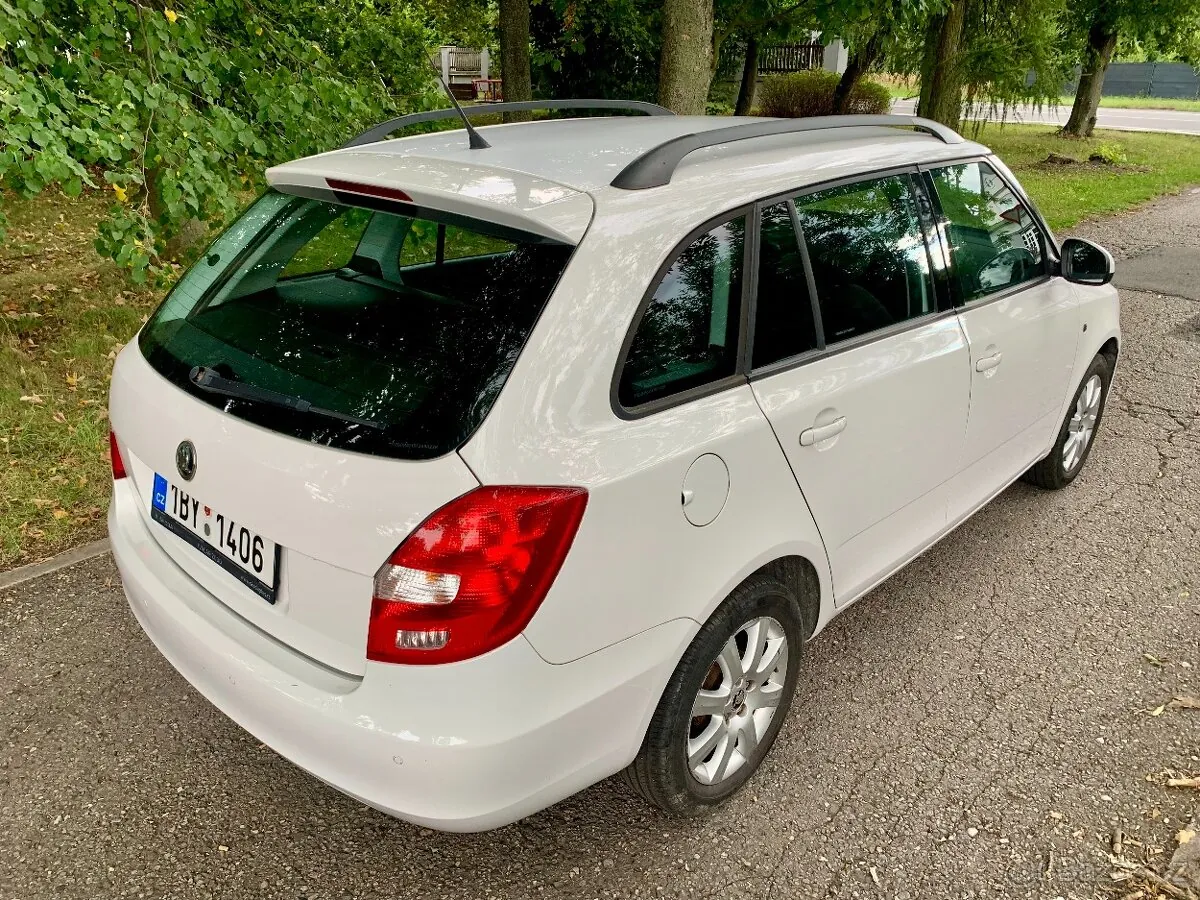 Skoda Fabia 2014 photo 5