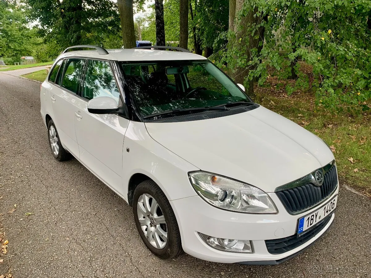 Skoda Fabia 2014 photo 3