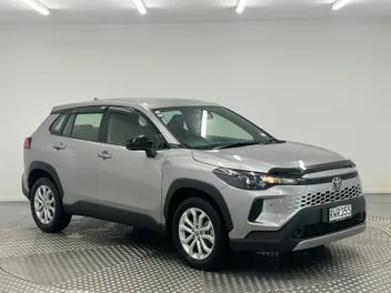 Toyota Corolla Cross 2026 photo 2