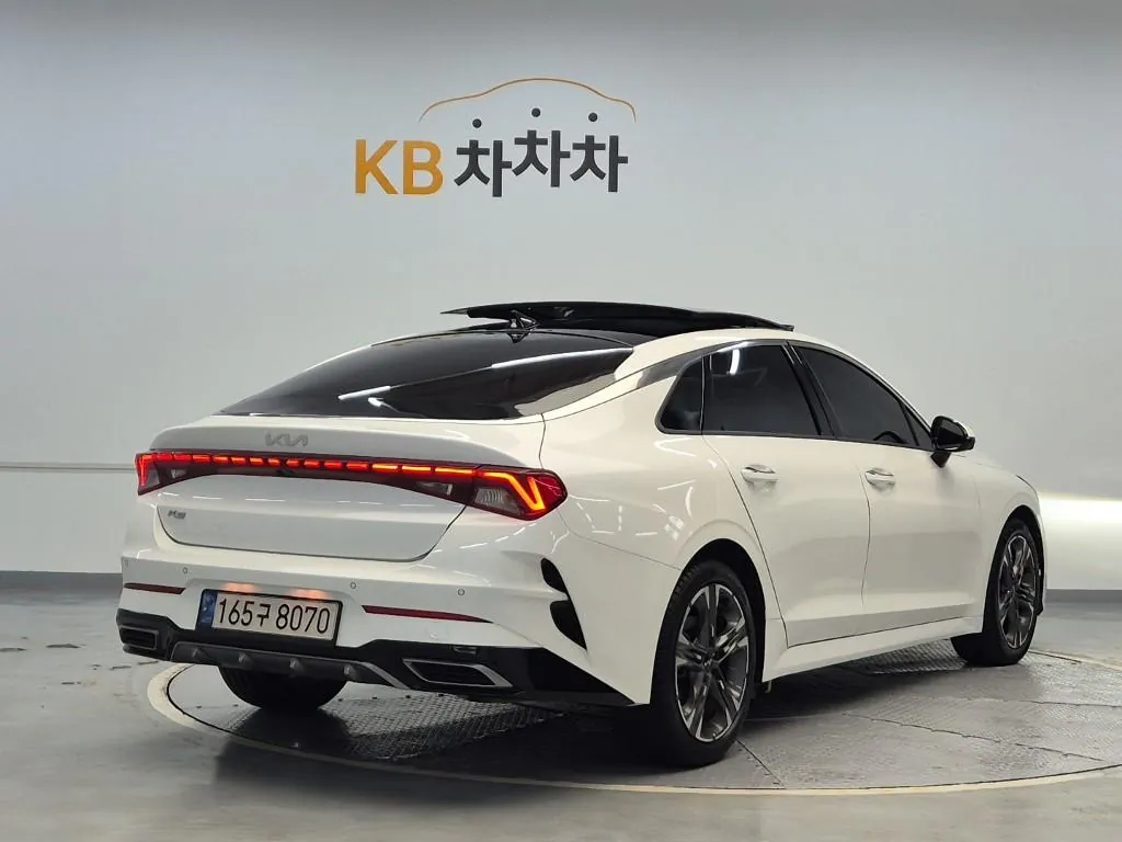 Kia K5 2022 photo 3