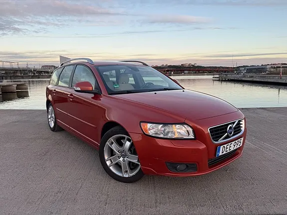 Volvo V50