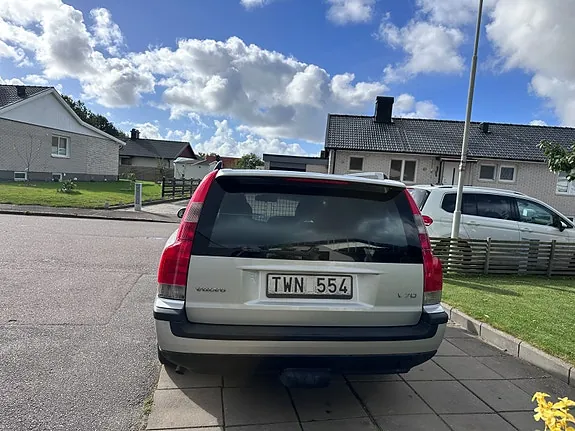 Volvo V70 2003 photo 2