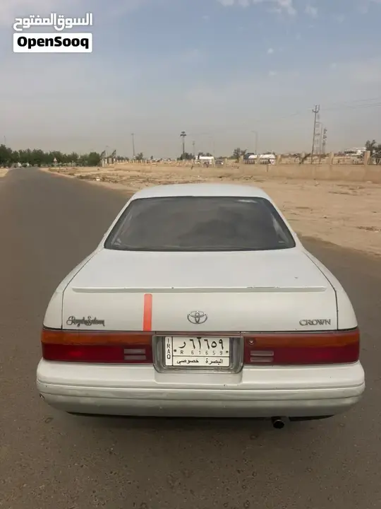 Toyota Crown 2000 photo 4