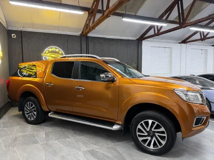 Nissan Navara 2016 photo 2