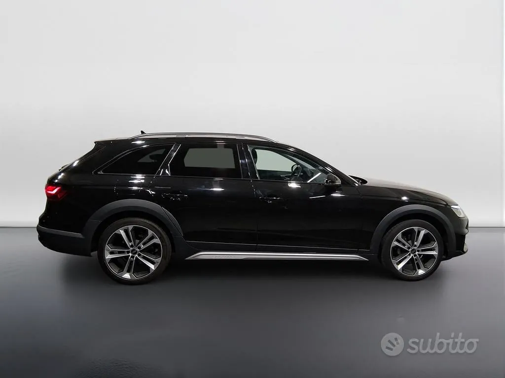Audi A4 2024 photo 3