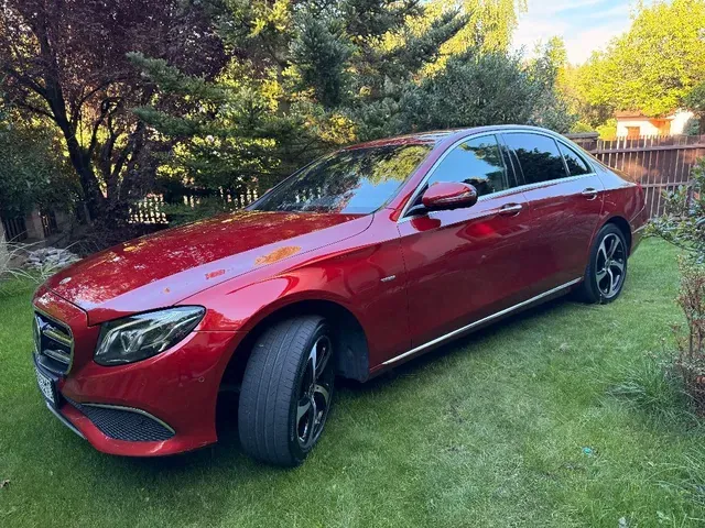 Mercedes-Benz E-Class 2019 photo 2