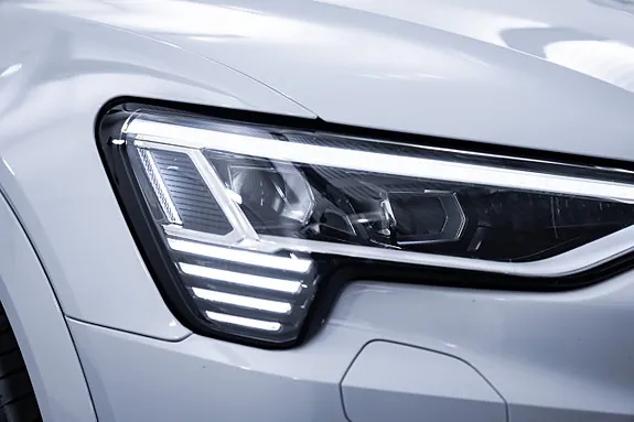 Audi E-Tron 2019 photo 4
