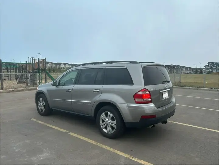 Mercedes-Benz Gl450 2009 photo 2