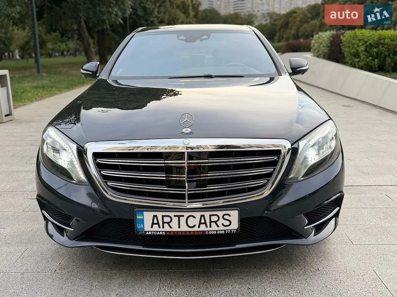 Mercedes-Benz S-Class 2013 photo 4