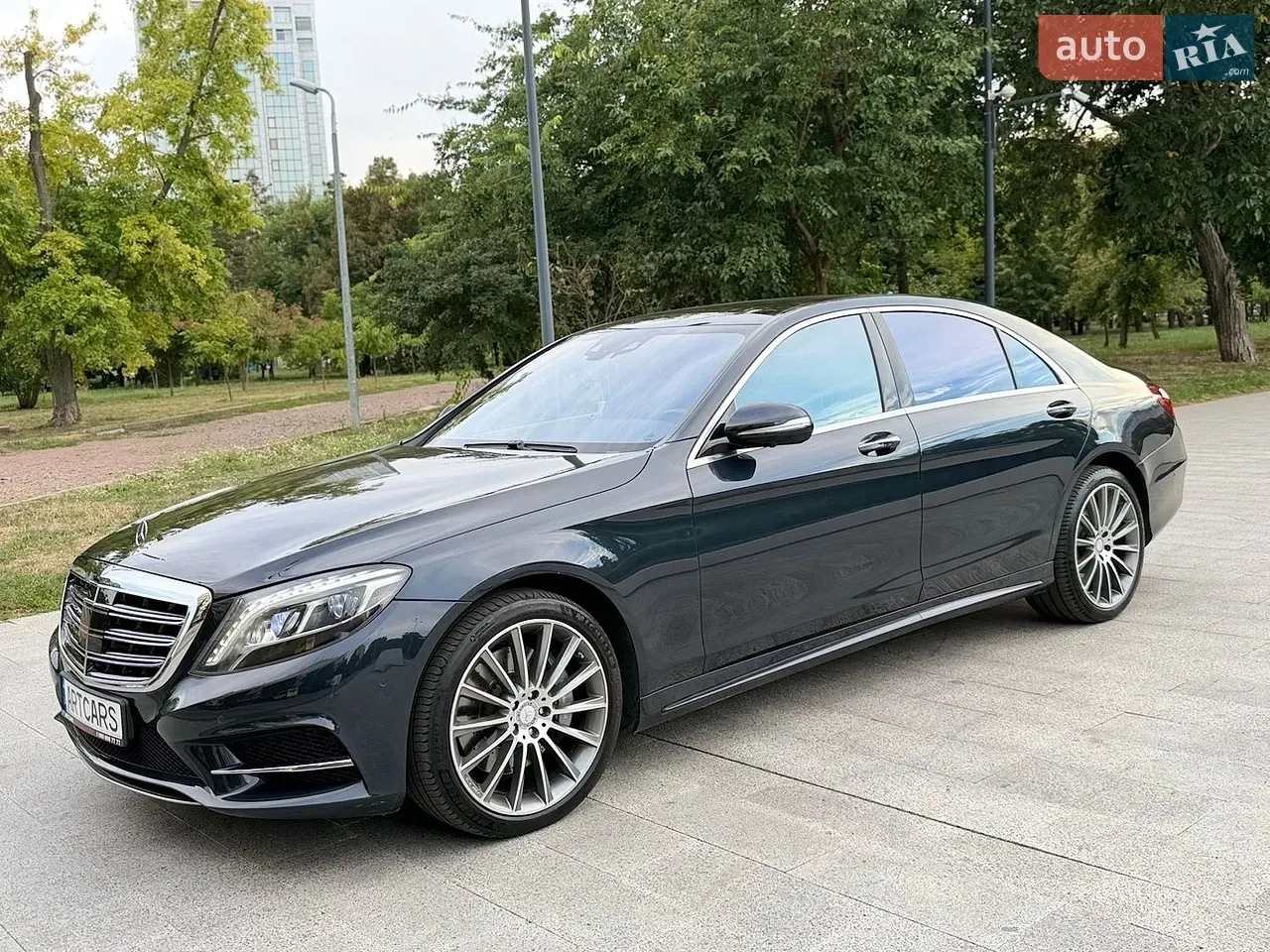 Mercedes-Benz S-Class 2013 photo 2