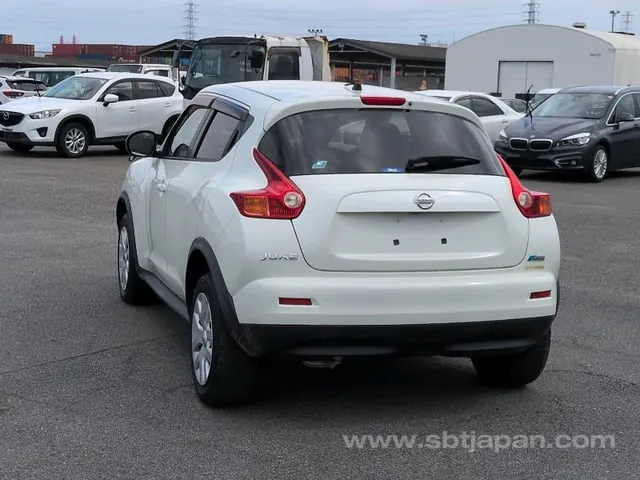 Nissan Juke 2011 photo 3