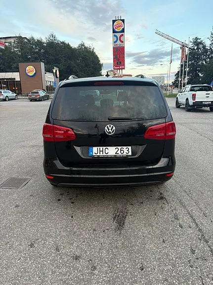 Volkswagen Sharan 2012 photo 3