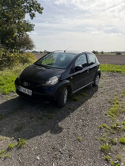 Toyota Aygo 2008 photo 2