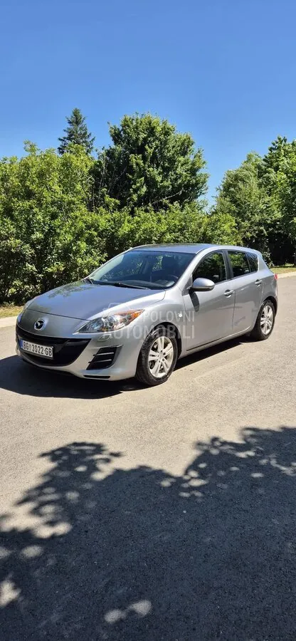 Mazda 3 2010 photo 2