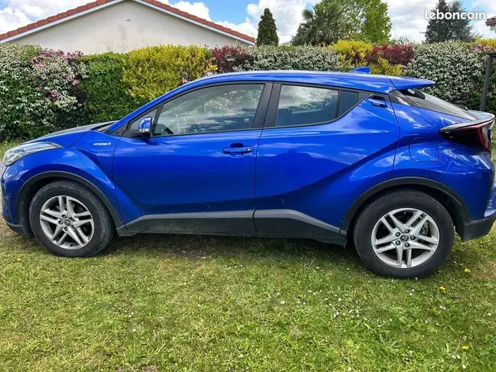 Toyota C-Hr 2022 photo 4