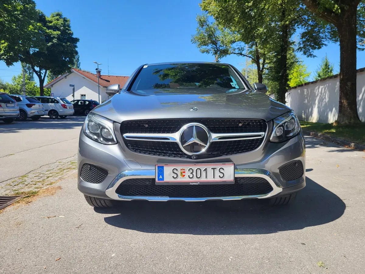 Mercedes-Benz Glc-Class 2019 photo 2