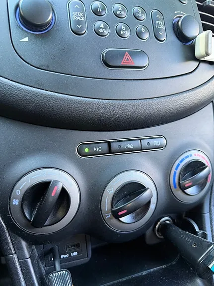 Hyundai I10 2013 photo 3