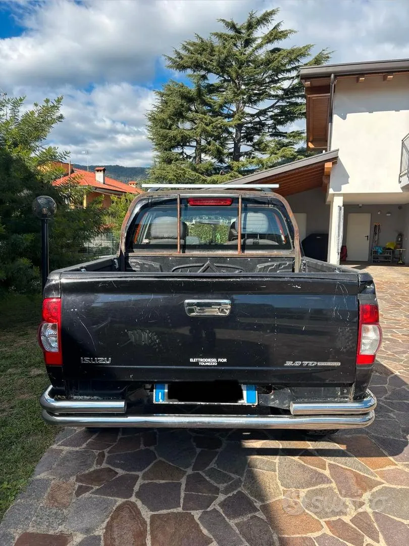 Isuzu D-Max 2007 photo 4