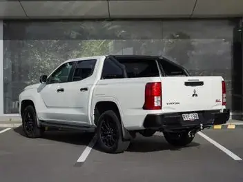 Mitsubishi Triton 2026 photo 3