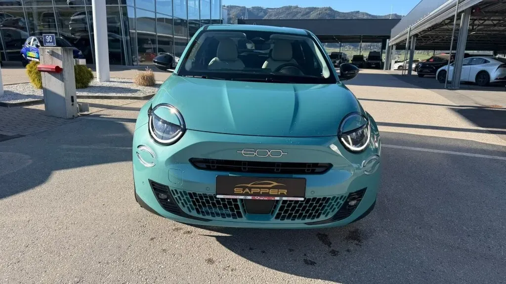 Fiat 600 2026 photo 2
